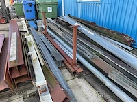 Stalen liggers - afbeelding 7 van  8