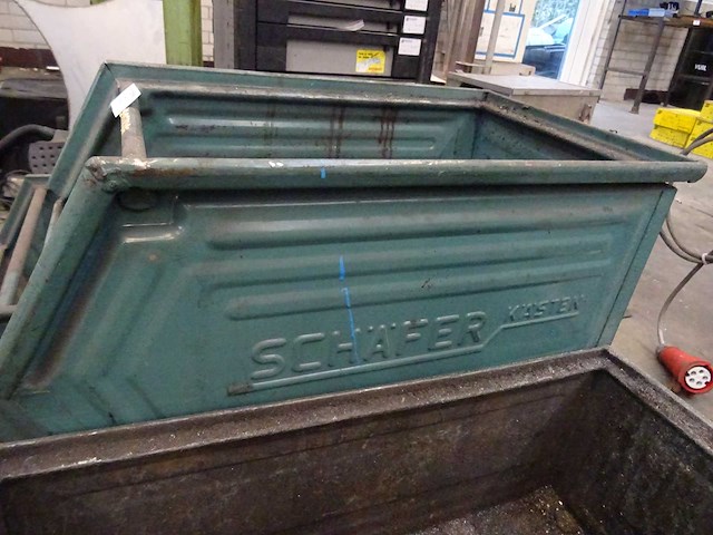 Stalen magazijnbak (5x) - afbeelding 2 van  2