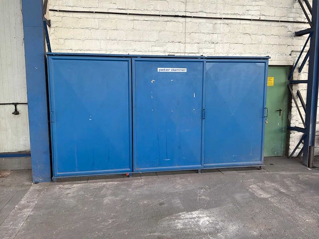 Stalen magazijnkast - afbeelding 1 van  6