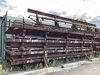 Stalen malbodems