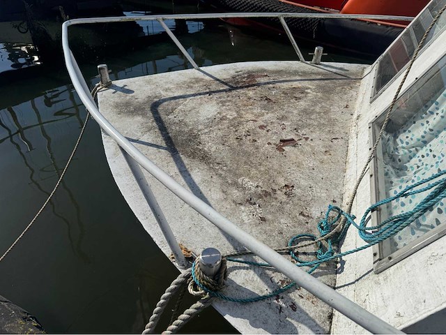 Stalen motorkruiser - afbeelding 20 van  28