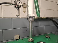 Stalen olietank in lekbak - afbeelding 5 van  6