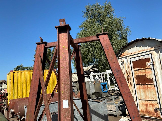 Stalen onderstel - afbeelding 4 van  4