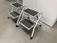 Stalen opstap (2x) - afbeelding 1 van  1