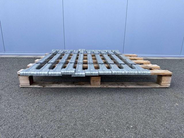 Stalen palletstellingen dwarsliggers - afbeelding 2 van  4