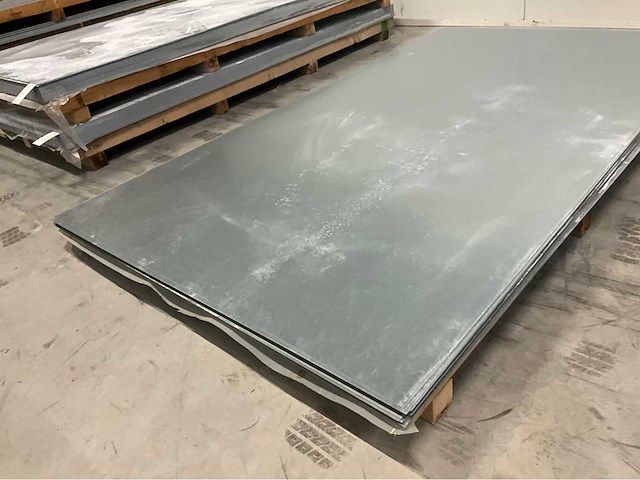 Stalen plaat (26x) - afbeelding 1 van  3