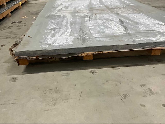 Stalen plaat (32x) - afbeelding 3 van  5