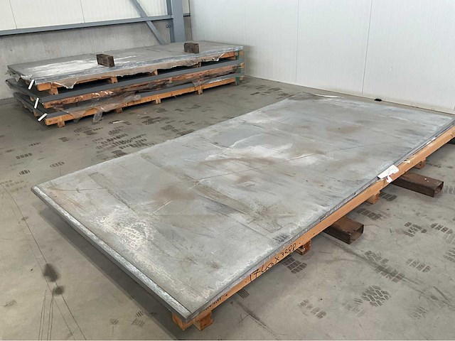 Stalen plaat (34x) - afbeelding 1 van  9