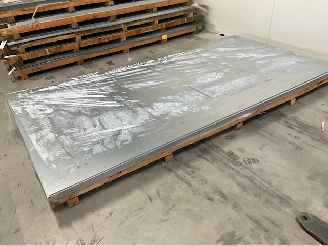 Stalen plaat (37x) - afbeelding 1 van  2