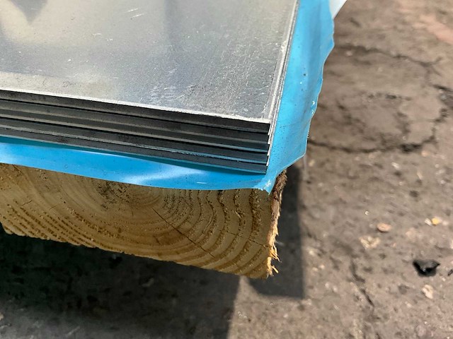 Stalen plaatmateriaal diverse maten en diktes (46x) - afbeelding 13 van  19