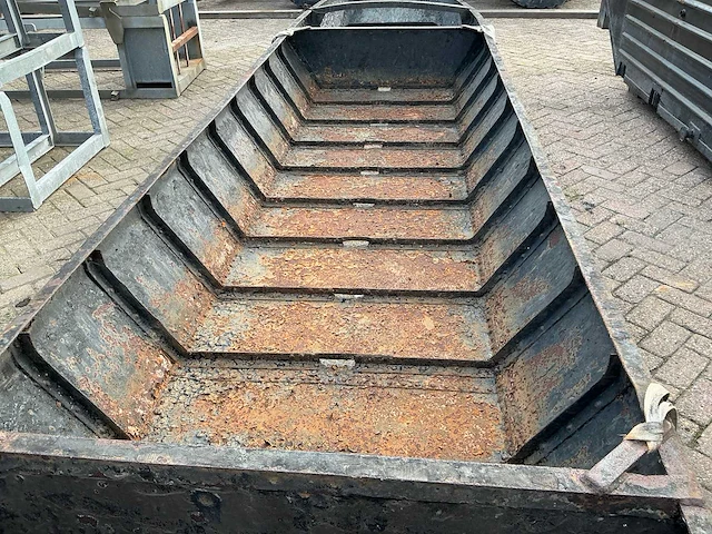 Stalen platbodem schouw - afbeelding 6 van  9