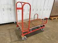 Stalen plateauwagen - afbeelding 1 van  4