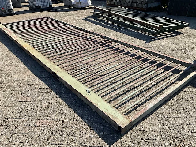 Stalen poort - afbeelding 3 van  4
