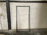Stalen poortframe - zwart gespoten - afbeelding 1 van  3