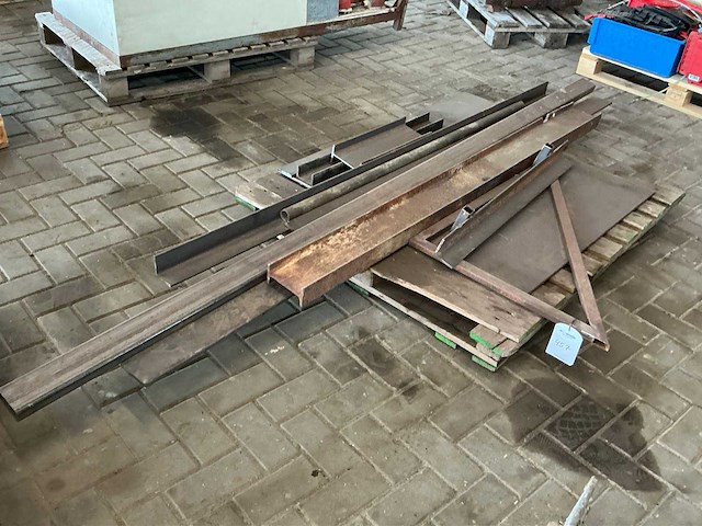 Stalen profielen - afbeelding 1 van  4