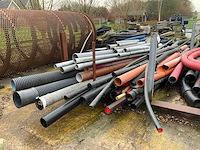 Stalen rek met inhoud - afbeelding 4 van  4