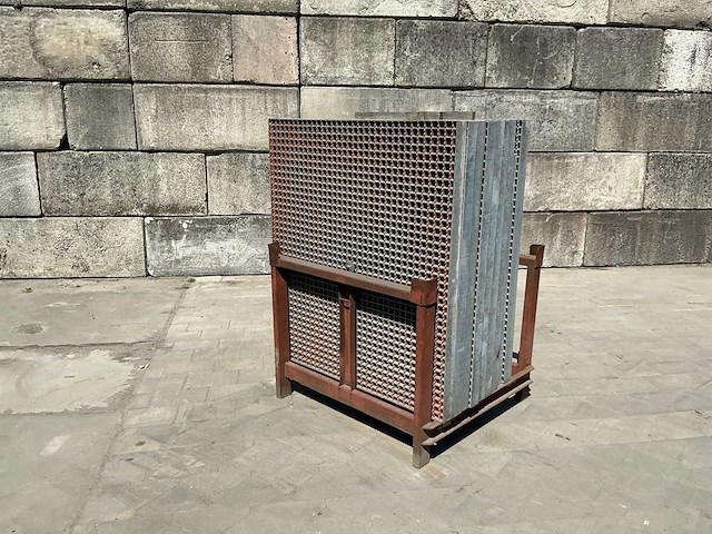 Stalen roosterplaten (9x) - afbeelding 1 van  4