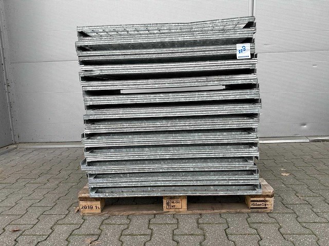 Stalen roostervloer 1010x880mm (24x) - afbeelding 1 van  3