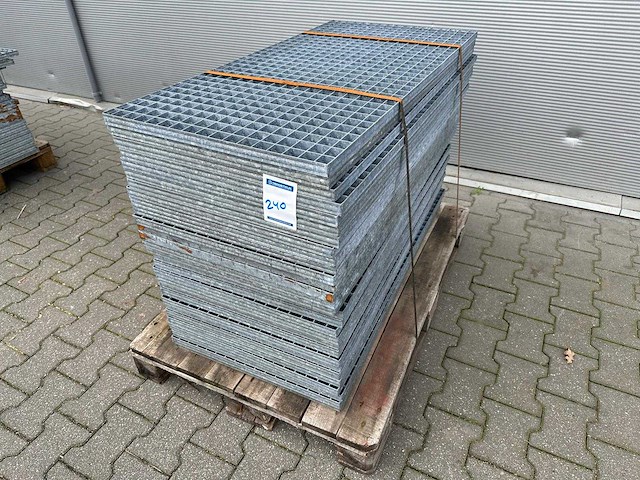 Stalen roostervloer 1090x540mm (29x) - afbeelding 1 van  2