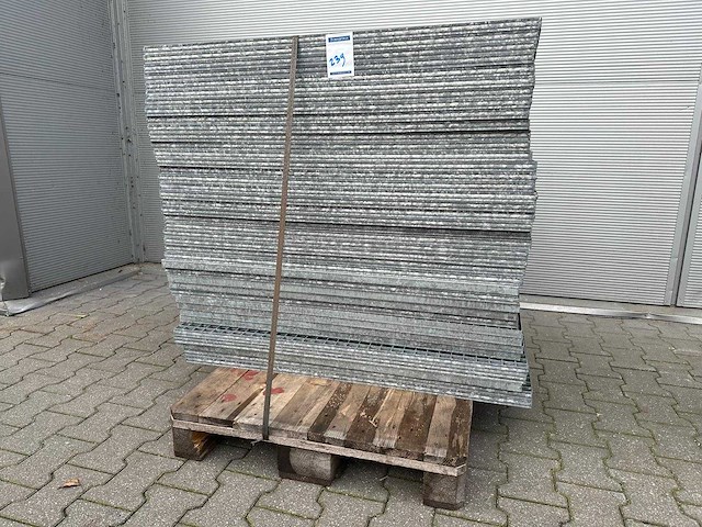 Stalen roostervloer 1090x540mm (40x) - afbeelding 2 van  2