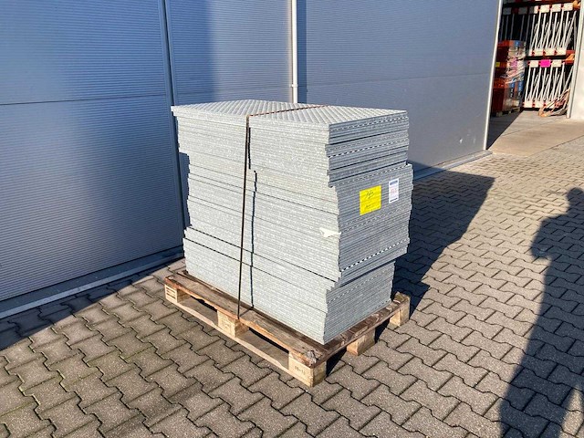 Stalen roostervloer 1090x540x25mm (41x) - afbeelding 1 van  4