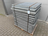 Stalen roostervloer 1090x910mm (25x) - afbeelding 1 van  2