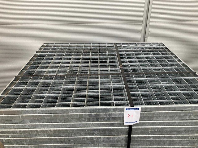 Stalen roostervloer 1100x830mm (32x) - afbeelding 3 van  3