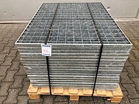 Stalen roostervloer 1100x850mm (19x) - afbeelding 2 van  3