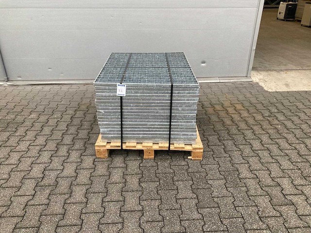 Stalen roostervloer 1100x850mm (19x) - afbeelding 3 van  3