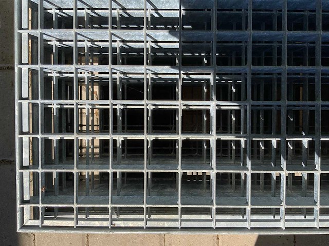 Stalen roostervloer 1120x880x30mm (6x) - afbeelding 6 van  6