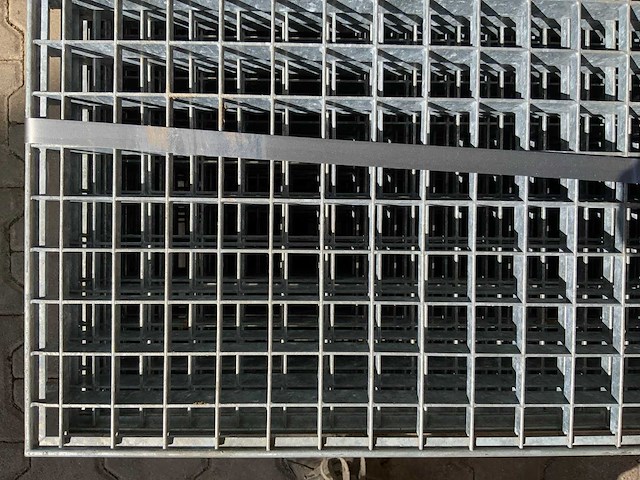 Stalen roostervloer 1170x880mm (12x) - afbeelding 7 van  7