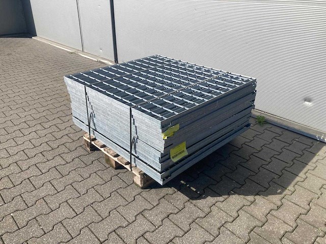 Stalen roostervloer 1190x1110mm (12x) - afbeelding 3 van  4