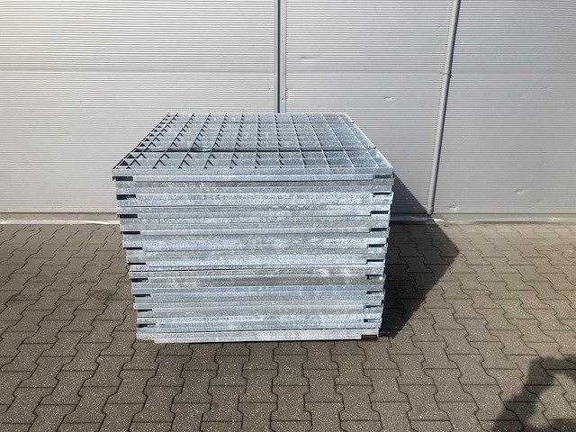 Stalen roostervloer 1190x1110mm (21x) - afbeelding 1 van  1