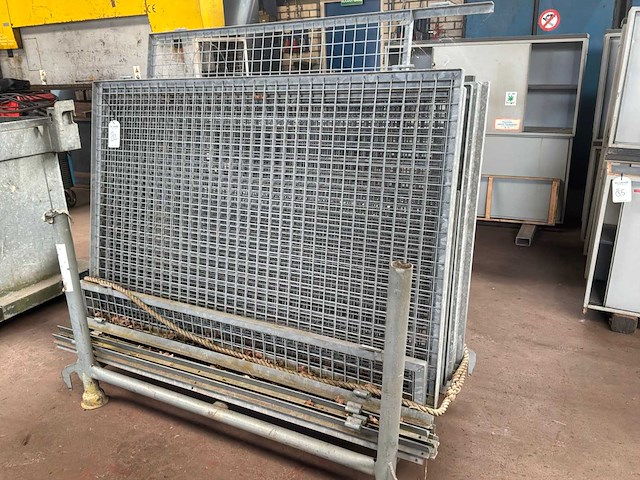 Stalen roostervloer (12x) - afbeelding 1 van  3
