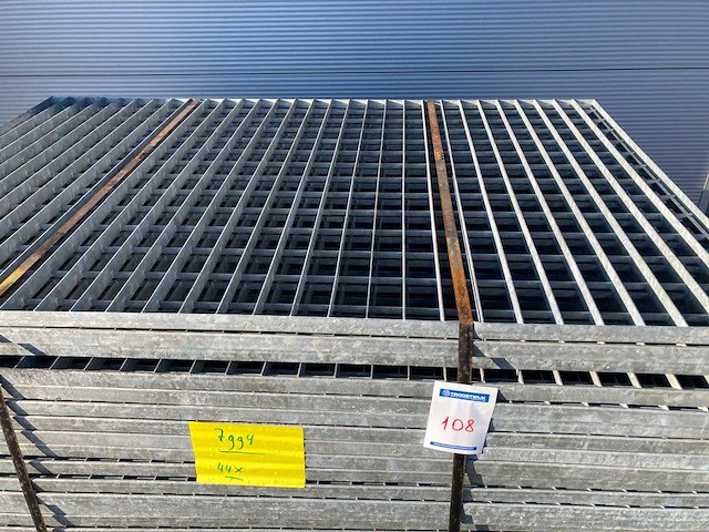 Stalen roostervloer 1340x850x25mm (42x) - afbeelding 4 van  4