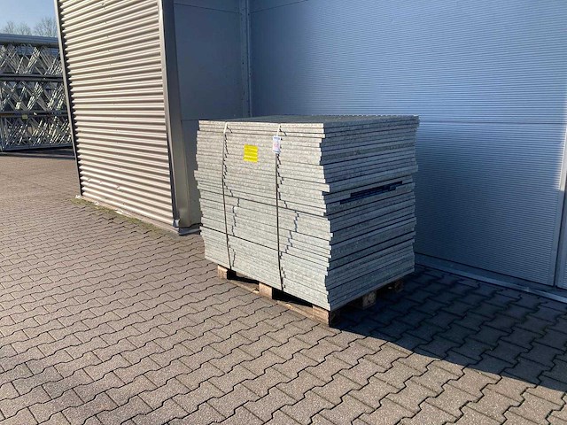 Stalen roostervloer 1340x850x25mm (42x) - afbeelding 3 van  3