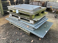 Stalen roostervloer (13x) - afbeelding 1 van  1