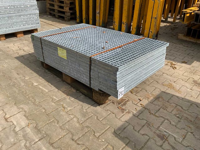 Stalen roostervloer 1400/1120x880mm (10x) - afbeelding 1 van  6