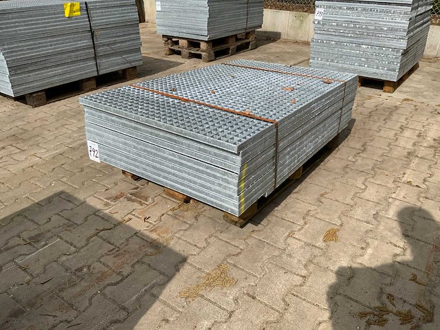 Stalen roostervloer 1400/1120x880mm (10x) - afbeelding 2 van  7