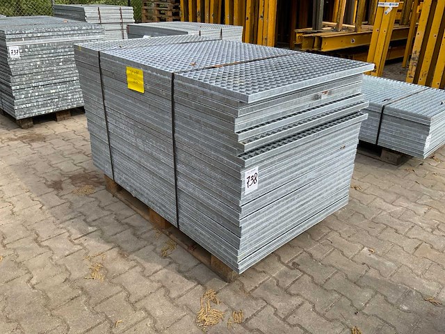 Stalen roostervloer 1400/1440x880mm (26x) - afbeelding 1 van  7