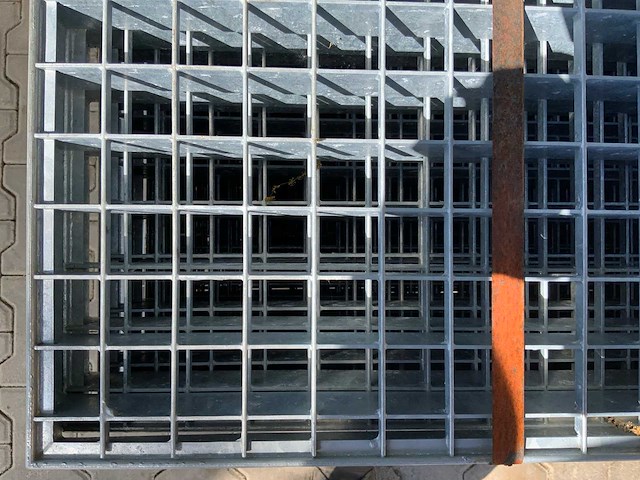 Stalen roostervloer 1400x780mm (17x) - afbeelding 7 van  7