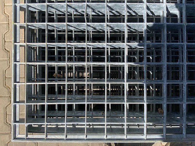Stalen roostervloer 1400x780x30mm (16x) - afbeelding 7 van  7