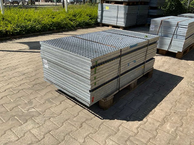 Stalen roostervloer 1400x780x30mm (16x) - afbeelding 2 van  7