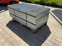 Stalen roostervloer 1400x780x30mm (16x) - afbeelding 3 van  7