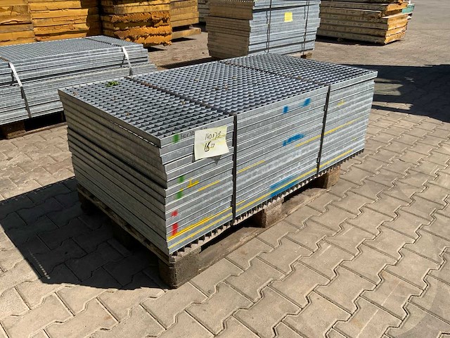 Stalen roostervloer 1400x780x30mm (16x) - afbeelding 4 van  7