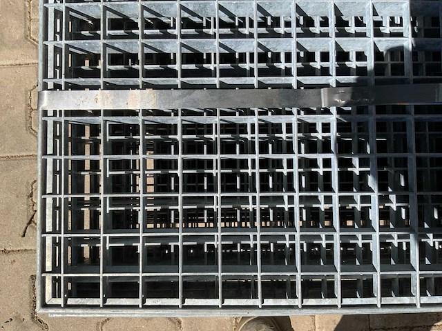 Stalen roostervloer 1400x880mm (11x) - afbeelding 7 van  7