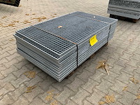 Stalen roostervloer 1400x880mm (11x) - afbeelding 1 van  1