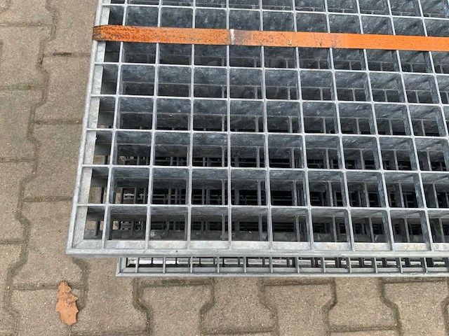 Stalen roostervloer 1400x880mm (15x) - afbeelding 6 van  7