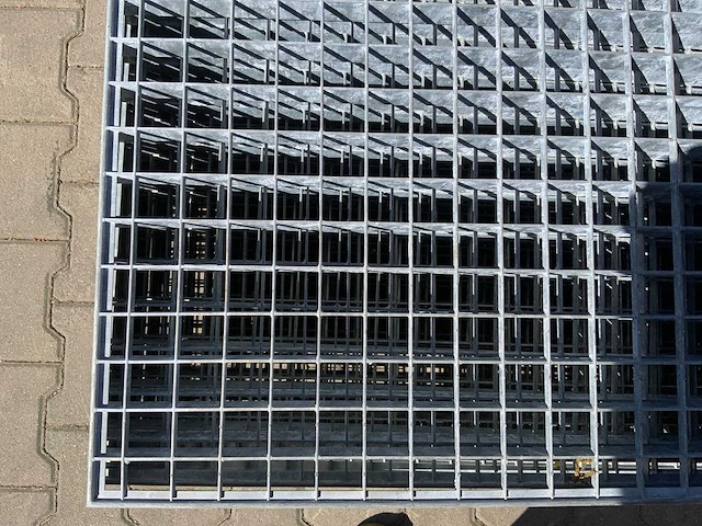 Stalen roostervloer 1400x880mm (15x) - afbeelding 7 van  7