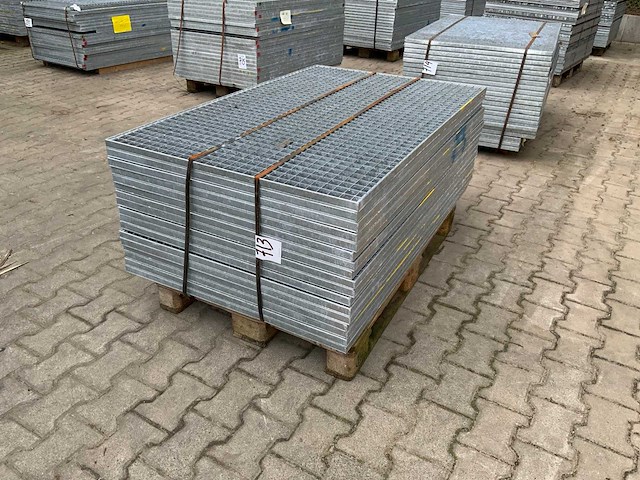 Stalen roostervloer 1400x880mm (17x) - afbeelding 2 van  5